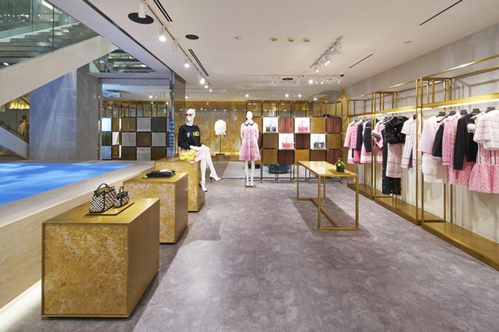 Fendi - A glimpse at our new pop-up store inside Printemps